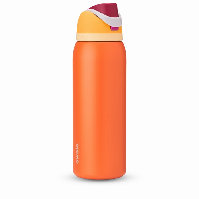 garrafas de água owala freesip de 118 l 40 oz na cor laranja.