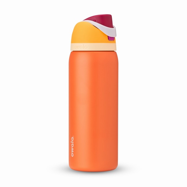 garrafas de água owala freesip de 946 ml 32 oz na cor laranja.